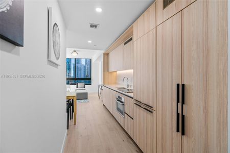 New construction Condo house 225 N Miami Ave, Unit 1405, Miami, FL 33132 - image