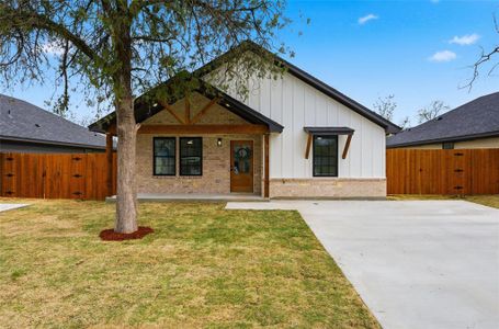 New construction Single-Family house 912 Church Ave, Waco, TX 76706 - image