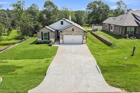 New construction Single-Family house 11739 Oakwood Rnch, Willis, TX 77378 - image