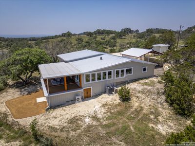 New construction Single-Family house 111 Stoney Hl, Center Point, TX 78010 - image