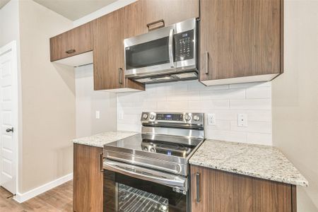 New construction Single-Family house 25527 And 25531 Starling Ln, Magnolia, TX 77354 - image 7