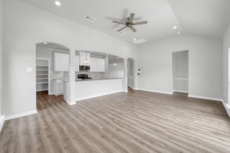 New construction Single-Family house 12120 Alydar Dr, Willis, TX 77318 plan Kingston - image 18