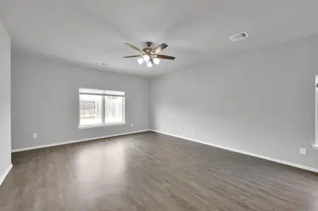 New construction Single-Family house 1961 Hidden Cedar Dr, Conroe, TX 77301 plan RC Conway - image 3