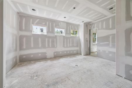 New construction Single-Family house 1911 Milford St, Houston, TX 77098 - image 10