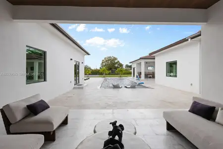 New construction Single-Family house 80 Nw 129Th Ave, Miami, FL 33182 - image