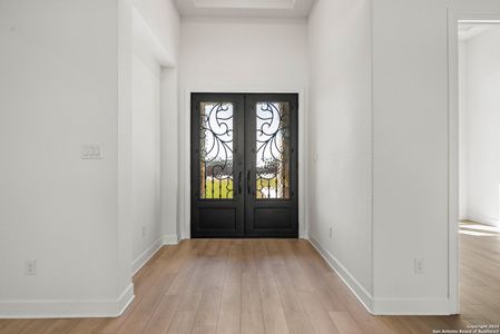 New construction Single-Family house 241 Stone Lp, Castroville, TX 78009 null- photo 12 12