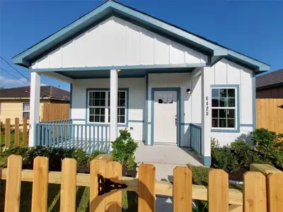 New construction Single-Family house 6423 Paris St, Houston, TX 77021 null- photo 0