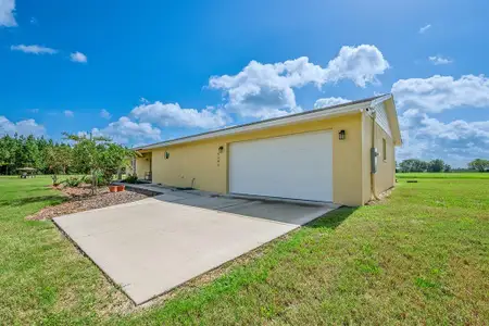 New construction Single-Family house 4261 Nw 57Th Ct, Chiefland, FL 32626 - image