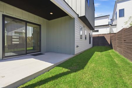 New construction Single-Family house 400 Post Road Dr, Austin, TX 78704 - image