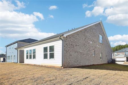 New construction Single-Family house 7762 Plymouth Dr, Fairburn, GA 30213 Northbrook- photo 4 4