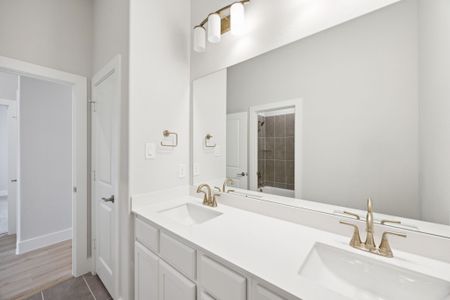 New construction Single-Family house 120 Rancher Trl, Waxahachie, TX 75165 plan Belmont - image 11