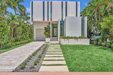 New construction Single-Family house 4504 Sheridan Ave, Miami Beach, FL 33140 - photo 0