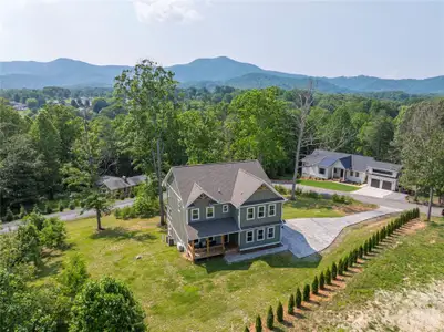 New construction Single-Family house 17 Baxter Woods Ln, Candler, NC 28715 - image
