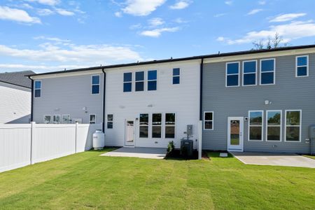 New construction Townhouse house 9101 Dupree Meadow Dr, Angier, NC 27501 plan The Hemlock - image 4