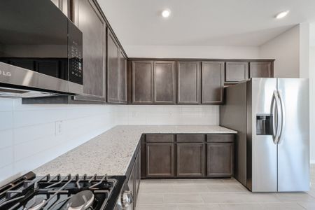 New construction Single-Family house 12470 N 304th Dr, Buckeye, AZ 85396 plan Carlsbad - image 14