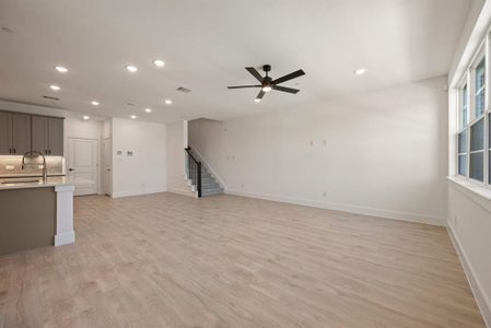 New construction Townhouse house 4513 Lamplights Dr, Prosper, TX 75078 - image 18