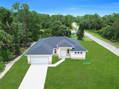New construction Single-Family house 933 Anthony St E, Lehigh Acres, FL 33974 - image