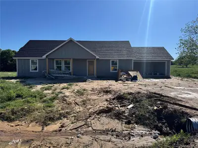 New construction Single-Family house 2022 Corriente Ct, Springtown, TX 76082 null- photo 0
