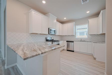 New construction Single-Family house 27322 Clear Breeze Dr, Katy, TX 77493 - image 8