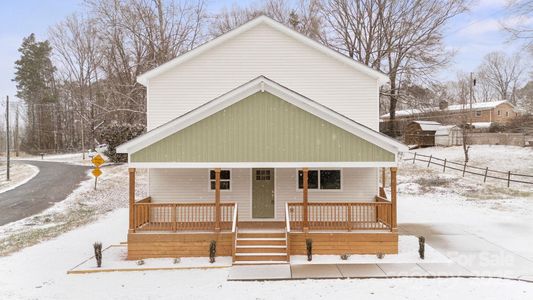 New construction Single-Family house 902 N Mountain St, Cherryville, NC 28021 - photo 0