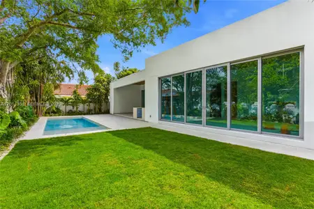 New construction Single-Family house 188 Cherokee St, Miami Springs, FL 33166 - image