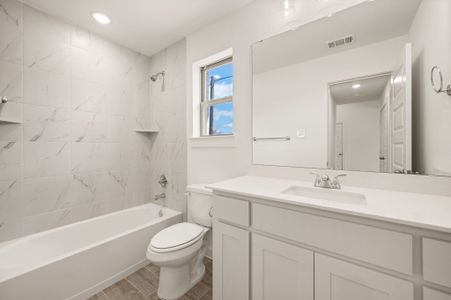 New construction Single-Family house 503 Runaway Bay Dr, Runaway Bay, TX 76246 - image 13