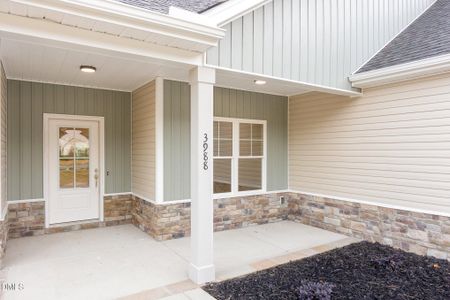 New construction Single-Family house 3988 N Nc 581 Hwy, Kenly, NC 27542 - image