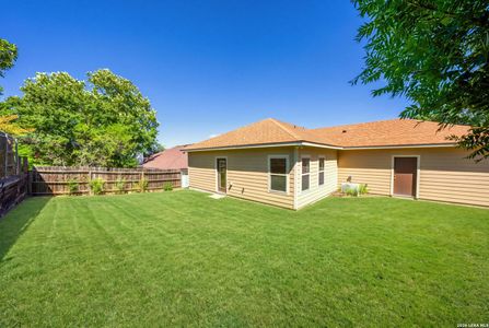 New construction Single-Family house 706 Oak Valley Dr, Kerrville, TX 78028 - image 3