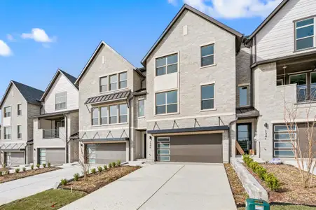 New construction Townhouse house 1345 Linkside Dr, Irving, TX 75038 - image