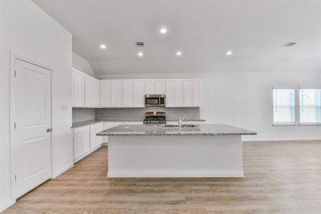 New construction Single-Family house 3019 King Oaks St, Baytown, TX 77251 - image 6