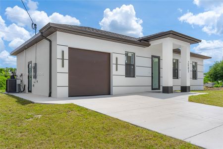 New construction Single-Family house 2803 1St St W, Lehigh Acres, FL 33971 - image