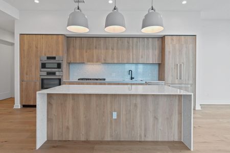 New construction Condo house 84 East Ave, Unit 4001, Austin, TX 78701 - image 9