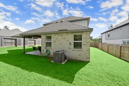 New construction Single-Family house 217 Woods Rose Ct, Conroe, TX 77318 - image