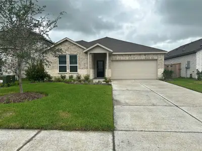 New construction Single-Family house 1838 New Dawn Dr, Angleton, TX 77515 plan Springsteen - image