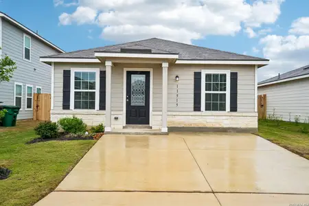 New construction Single-Family house 11515 Barn Owl Aly, San Antonio, TX 78223 plan Atom - image