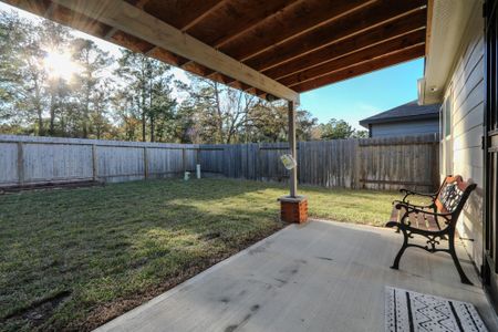 New construction Single-Family house 328 Cumberland Forest Dr, Magnolia, TX 77354 - image 4