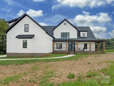 New construction Single-Family house 5105 Tom Starnes Rd, Waxhaw, NC 28173 - image