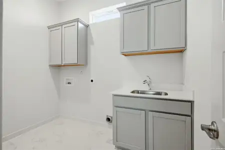 New construction Single-Family house 10256 Bartenheim Dr, Schertz, TX 78154 - image 8