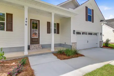 New construction Single-Family house 396 Decatur Dr, Summerville, SC 29486 - image