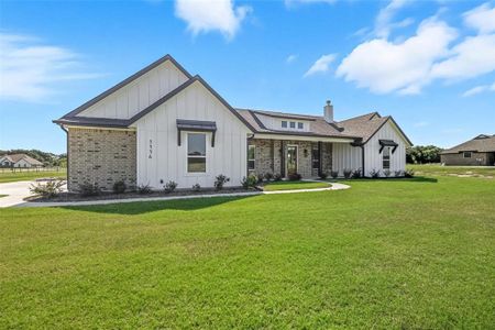New construction Single-Family house 1114 Silver Sage Trl, Weatherford, TX 76085 - image
