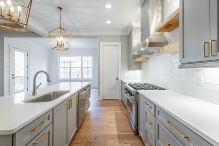 Creekside by Riverstone Construction, LLC in Cleveland - image 4