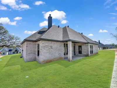 New construction Single-Family house 10016 Valley Oak Wy, Springtown, TX 76082 - image 3