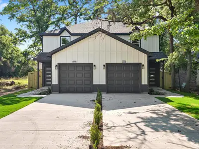 New construction Single-Family house 317 Clarence St, Unit A, Fort Worth, TX 76111 null- photo 0