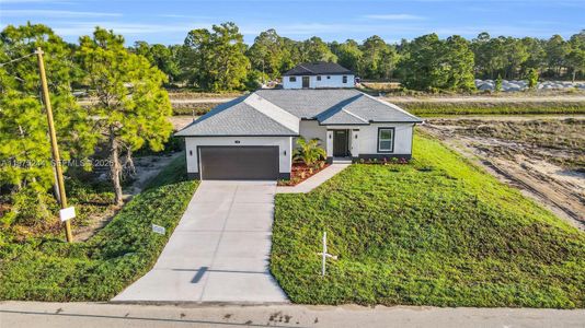 New construction Single-Family house 1109 Edgewood St E, Lehigh Acres, FL 33974 - image