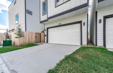 New construction Townhouse house 5801 Hardy St, Houston, TX 77009 - image