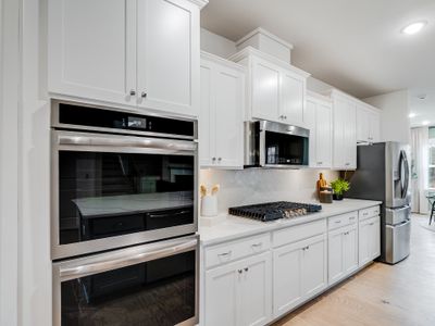 Roselyn: Primrose 22