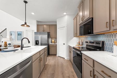 New construction Single-Family house 1624 Edgeway Dr, Aubrey, TX 76227 plan Rayburn III - image 9