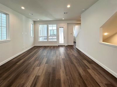 New construction Single-Family house 2706 Grand Fountains Drive, Unit B, Houston, TX 77054 9301- photo 10 10