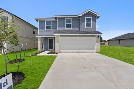 New construction Single-Family house 1235 Avery Ranch Dr, New Braunfels, TX 78130 plan The Franklin - image