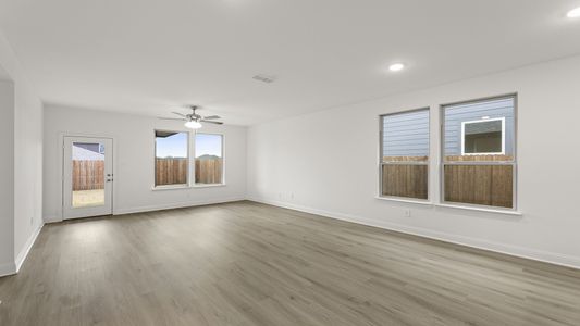 New construction Single-Family house 1733 Edgeway Dr, Aubrey, TX 76227 plan McClellan II - image 16